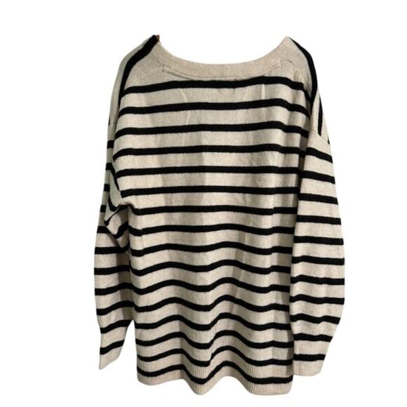 H&M NWT Oversized Black and Beige Striped Sweater- Size L - Picture 7 of 10